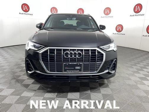 2024 Audi Q3 45 S line Premium Plus