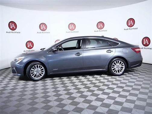 2016 Toyota Avalon Hybrid Limited