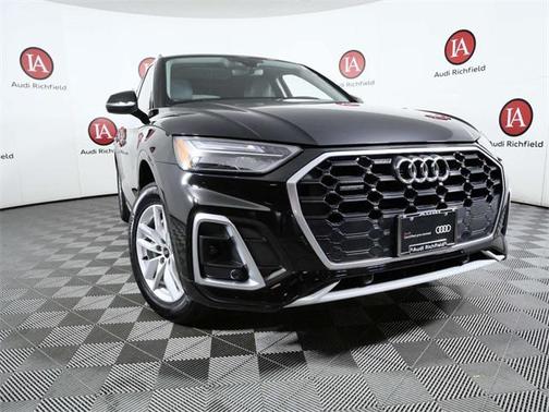 2022 Audi Q5 45 S line Premium
