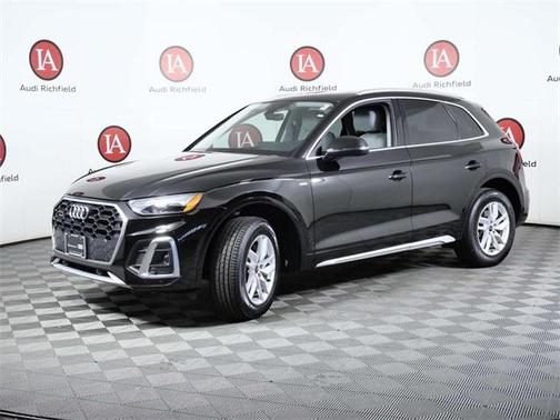 2022 Audi Q5 45 S line Premium