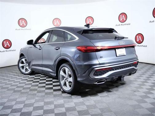 2025 Audi Q5 Prestige TFSI quattro S tronic