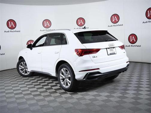 2021 Audi Q3 45 S line Premium