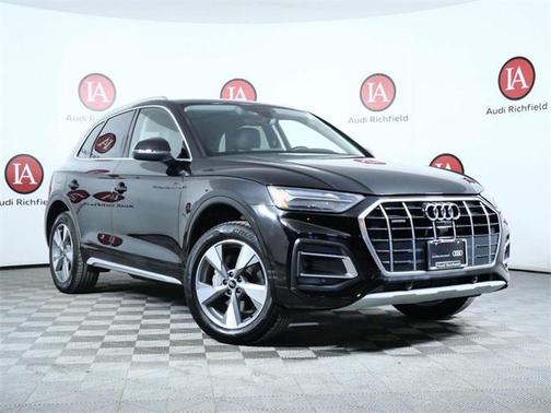 2024 Audi Q5 40 Premium Plus