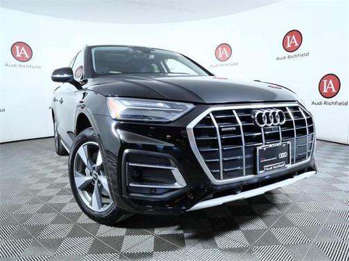 2024 Audi Q5 40 Premium Plus