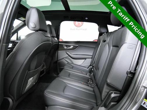 2025 Audi Q7 55 Premium Plus