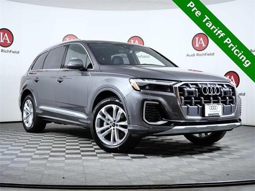 2025 Audi Q7 55 Premium Plus