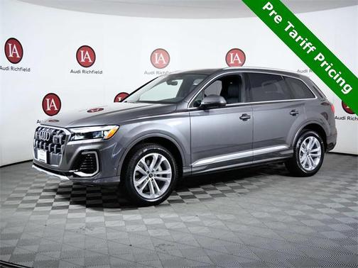 2025 Audi Q7 55 Premium Plus