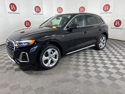 2023 Audi Q5 45 S line Premium Plus