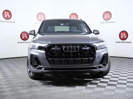 2026 Audi Q7 55 Premium Plus
