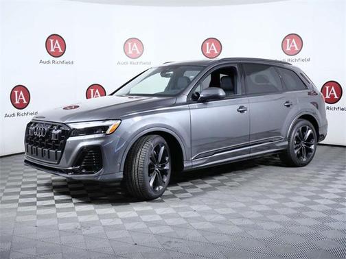 2026 Audi Q7 55 Premium Plus