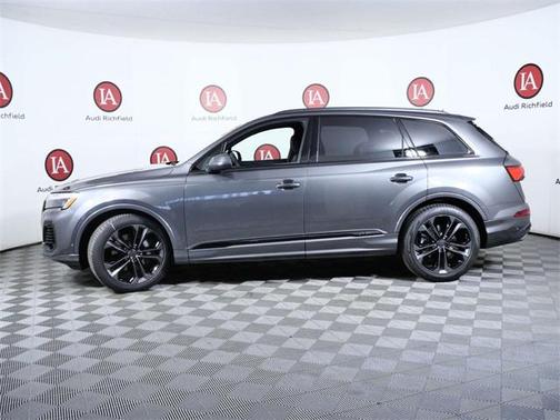 2026 Audi Q7 55 Premium Plus