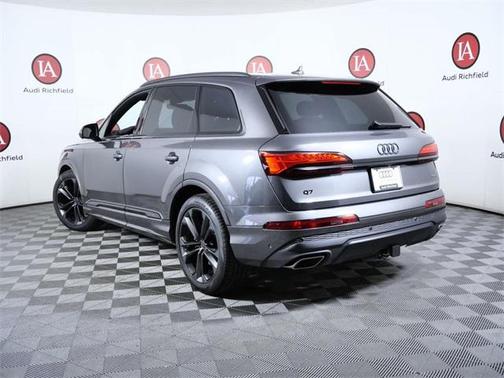 2026 Audi Q7 55 Premium Plus