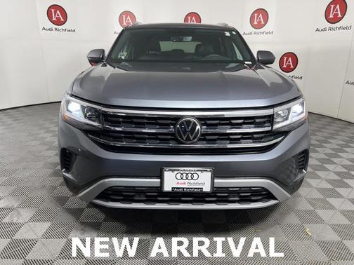 2023 Volkswagen Atlas Cross Sport 3.6L V6 SE w/Technology