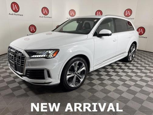 2021 Audi Q7 55 Prestige