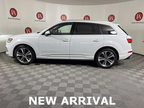 2021 Audi Q7 55 Prestige