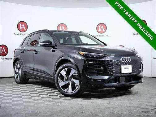 2025 Audi Q6 e-tron Premium Plus quattro