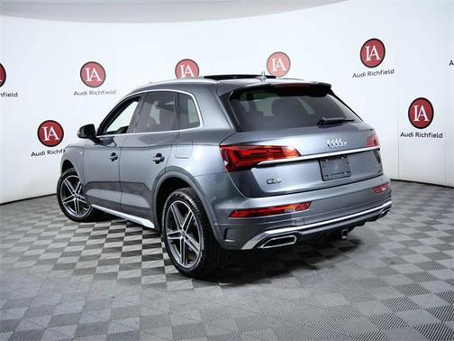 2024 Audi Q5 e 55 S line Premium Plus