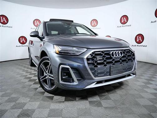 2024 Audi Q5 e 55 S line Premium Plus