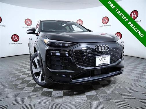 2025 Audi Q6 e-tron Premium Plus quattro