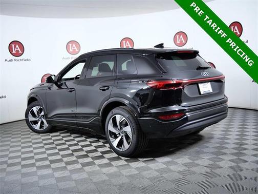 2025 Audi Q6 e-tron Premium Plus quattro