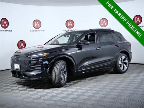 2025 Audi Q6 e-tron Premium Plus quattro