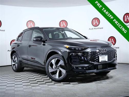 2025 Audi Q6 e-tron Premium Plus quattro