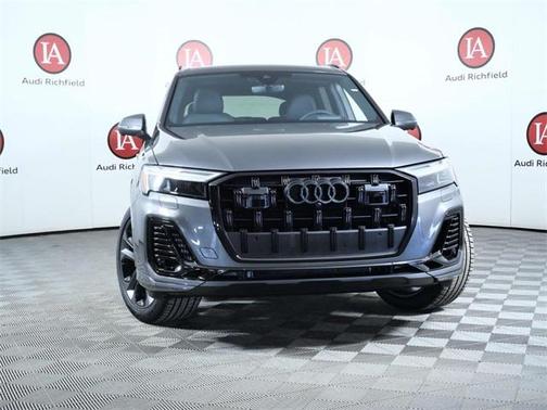 2026 Audi Q7 55 Prestige