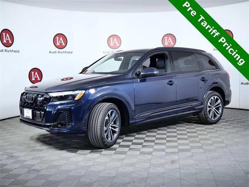 2025 Audi Q7 45 Premium Plus