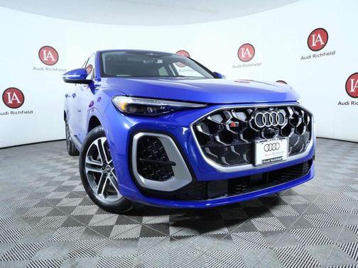 Blue Metallic 2025 Audi Q5 Prestige TFSI quattro S tronic