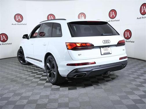 2026 Audi Q7 55 Prestige