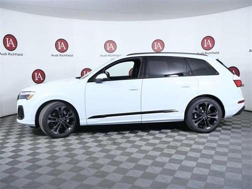 2026 Audi Q7 55 Prestige
