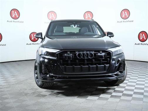 2026 Audi Q7 55 Premium Plus