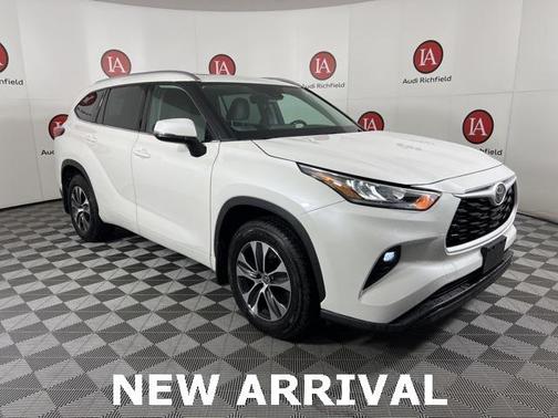 2020 Toyota Highlander XLE