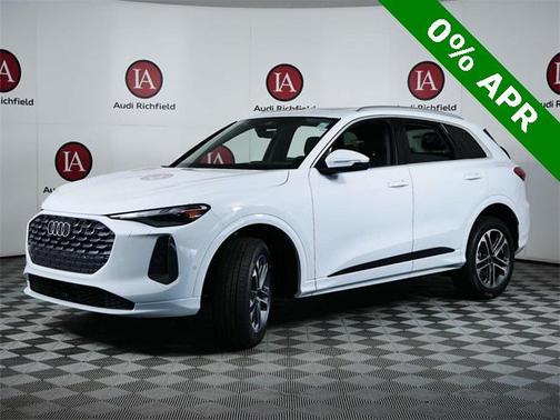 2025 Audi Q5 Premium