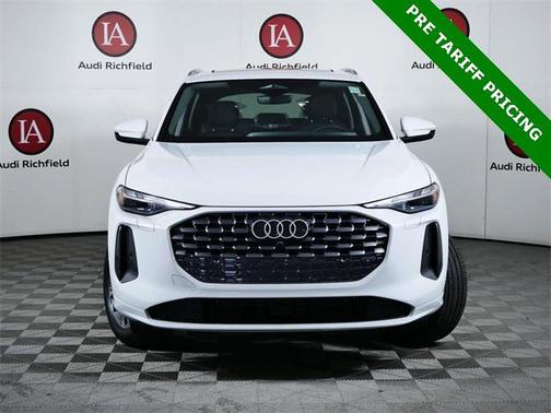 2025 Audi Q5 Premium