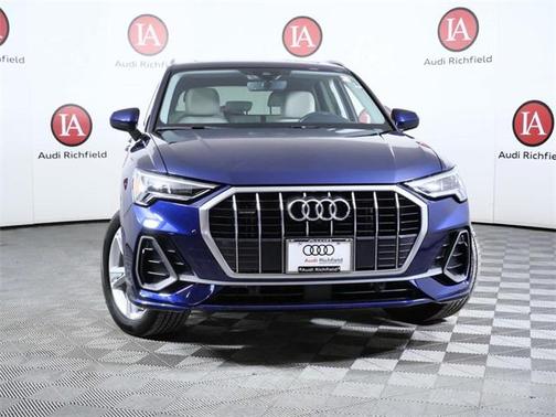 2024 Audi Q3 45 S line Premium Plus