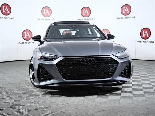 2025 Audi RS 7 4.0T Performance