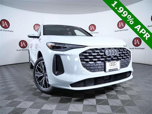 2025 Audi Q5 Premium Plus