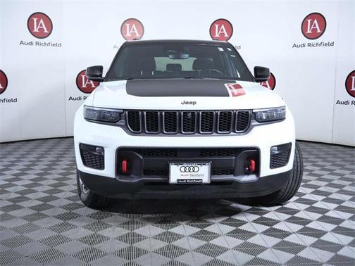 2022 Jeep Grand Cherokee Trailhawk