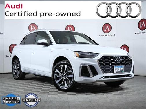 2022 Audi Q5 45 S line Premium Plus