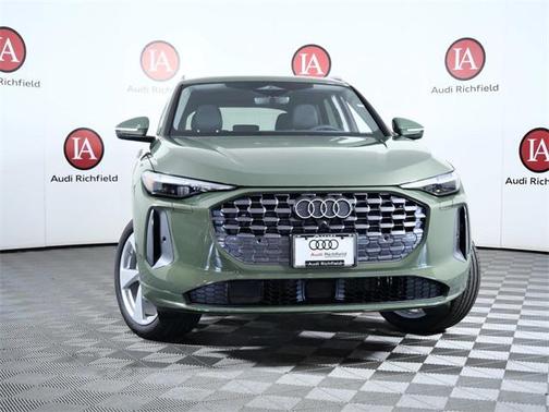 2025 Audi Q5 45 S line Premium Plus