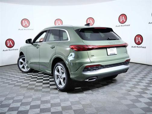 2025 Audi Q5 45 S line Premium Plus