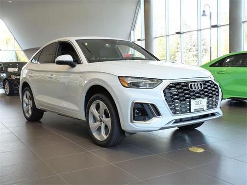 2025 Audi Q5 45 S line Premium Plus