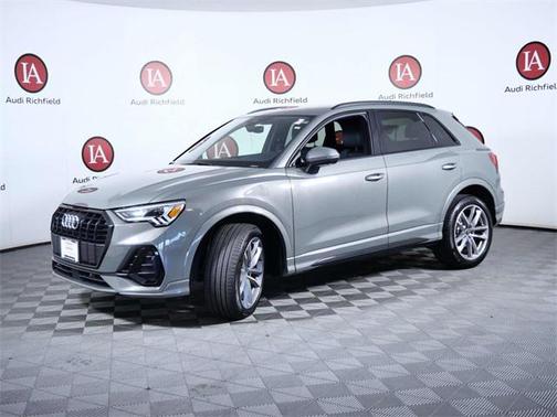 2023 Audi Q3 45 S line Premium Plus
