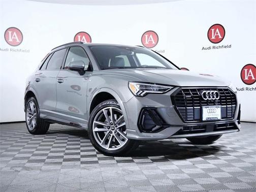 2023 Audi Q3 45 S line Premium Plus