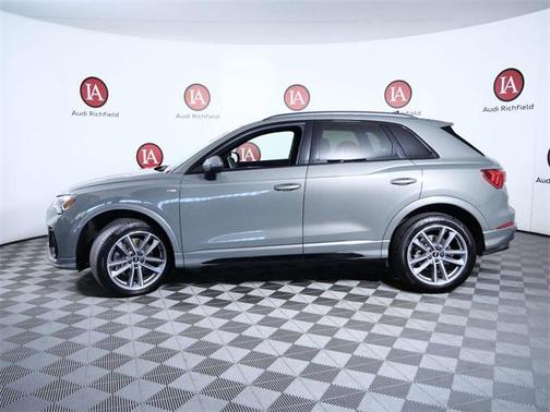 2023 Audi Q3 45 S line Premium Plus