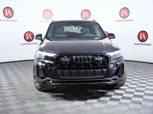 2026 Audi Q7 55 Premium Plus
