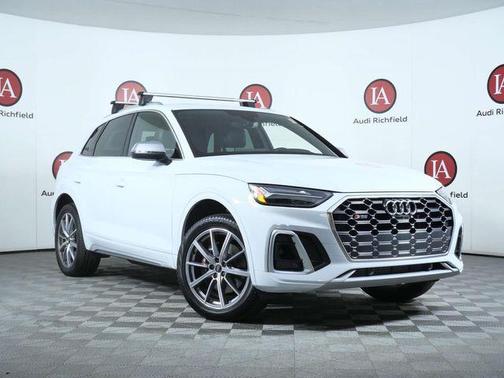 Glacier White Metallic 2023 Audi SQ5 3.0T Premium Plus