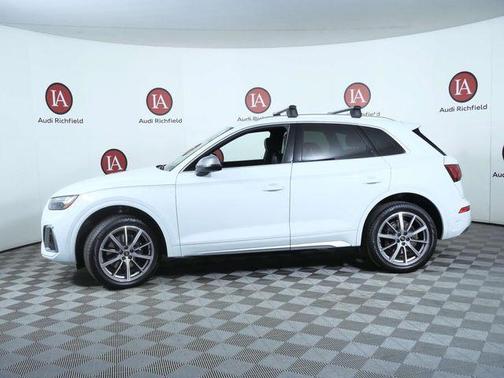 Glacier White Metallic 2023 Audi SQ5 3.0T Premium Plus