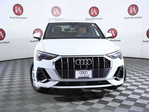 2022 Audi Q3 45 S line Premium